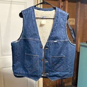 Vintage Wrangler Cream Sherpa Lined Denim Vest